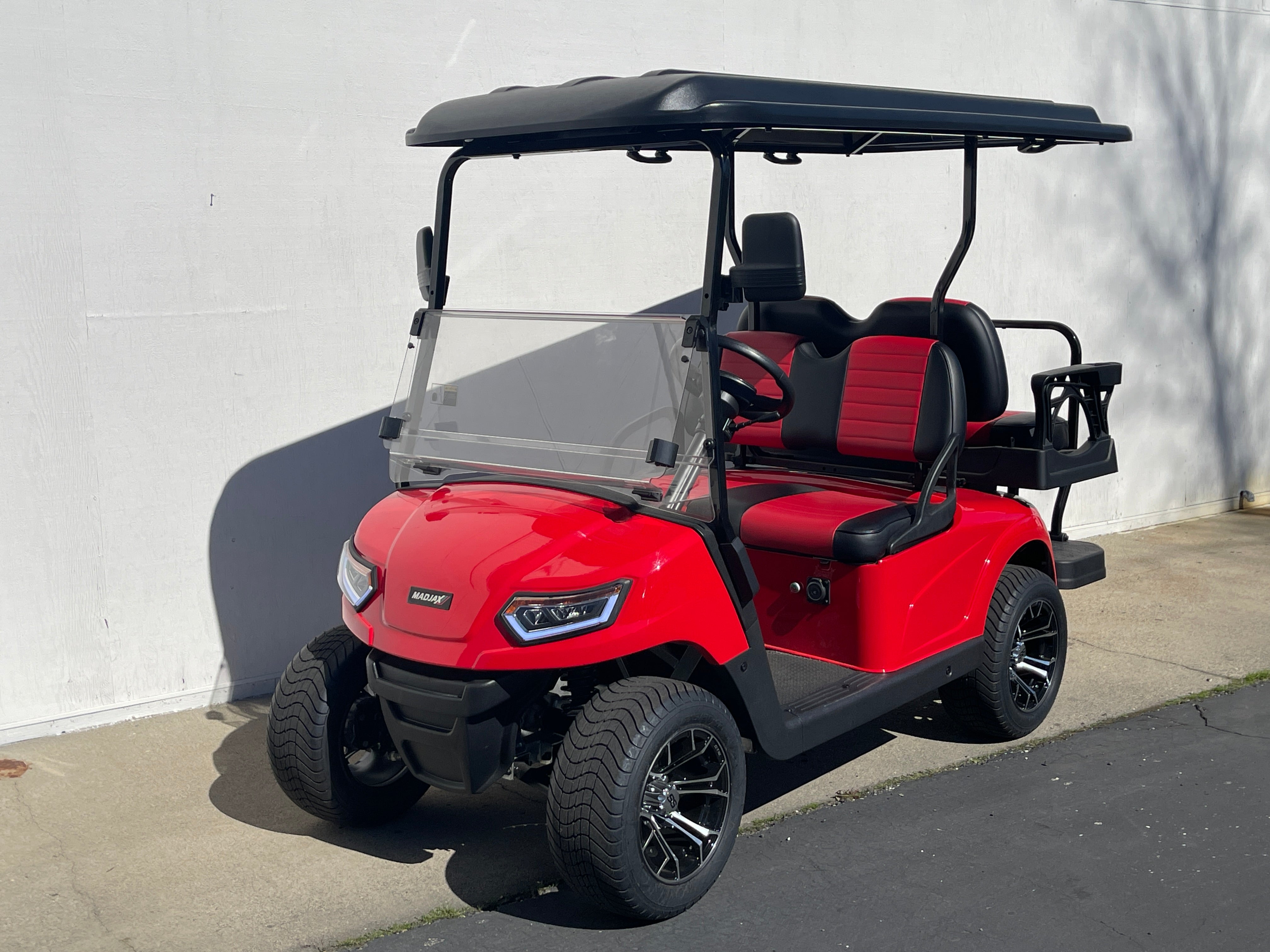 【レオン様】専用・（赤360g2袋/マグ4個/赤12ｇ7個）リクエスト特割特価 New 2025 MadJax E4 ESeries Lithium Golf Cart - $9,800 | MadJax